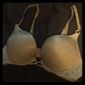 VS  cheetah Miraculous Plunge push-up